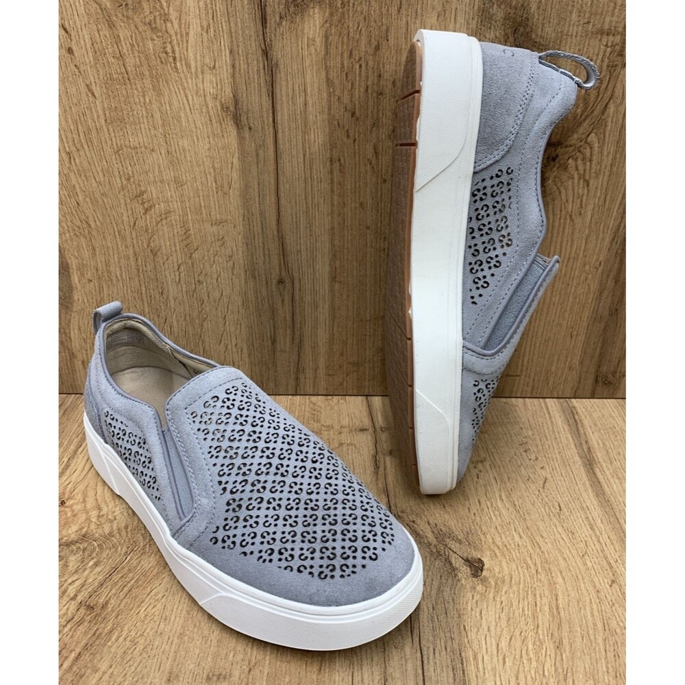 Vionic Kimmie Perf Slip On Supportive Sneaker Rou… - image 1